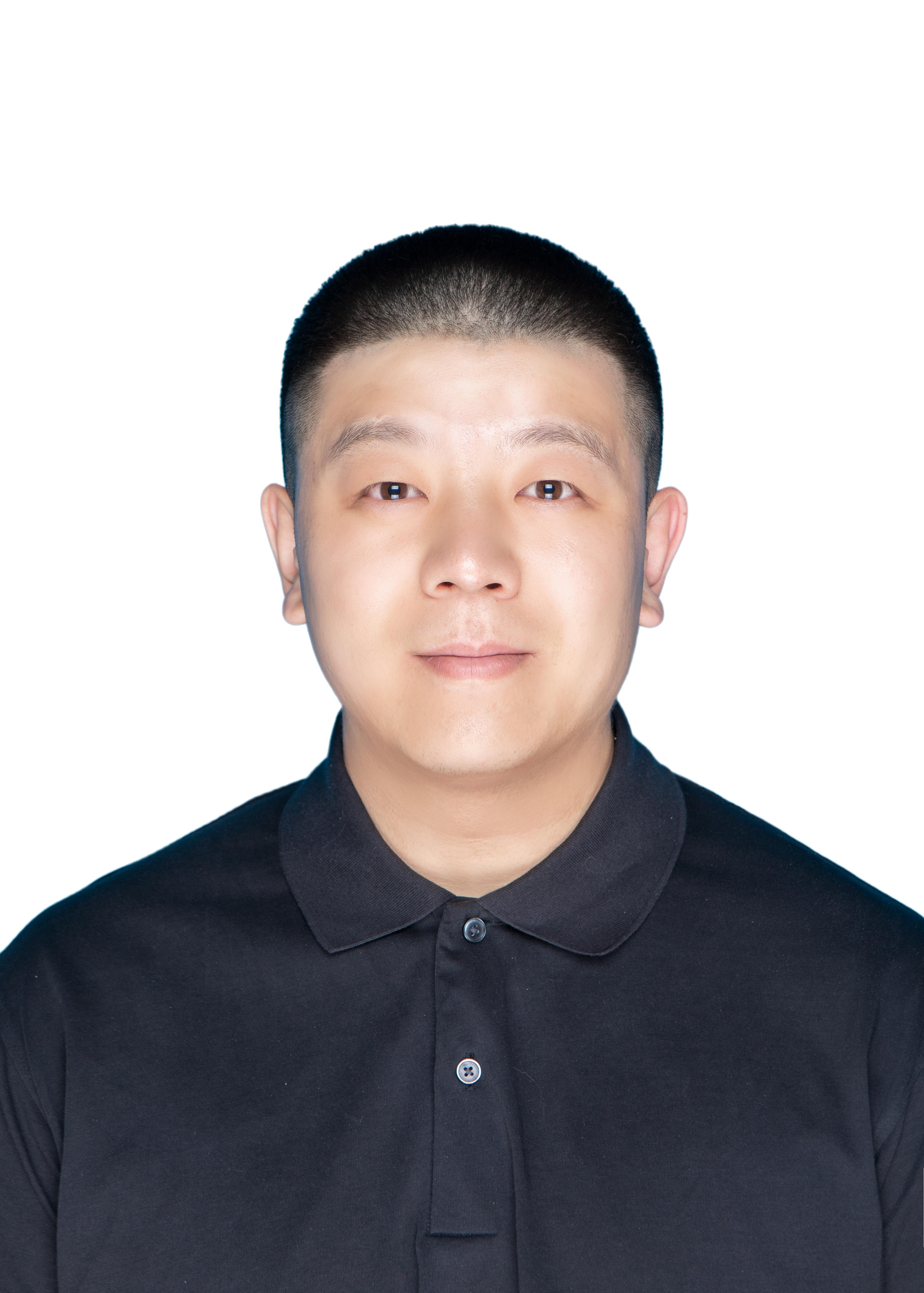 李闫明昊